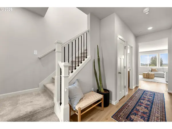6720 N 89TH LOOP, Camas, WA 98607