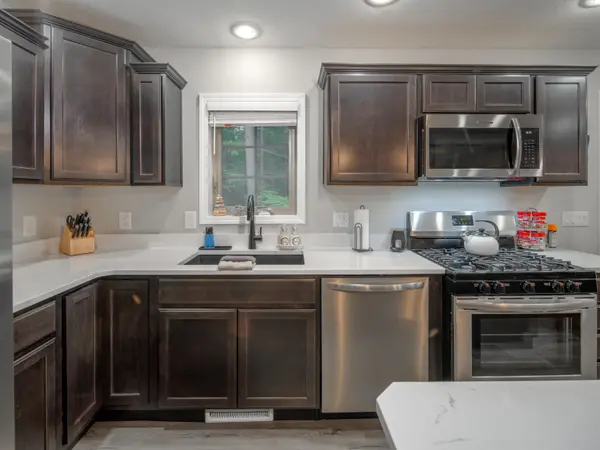 1942 Hoosier Valley RD, Blair Twp, MI 49685