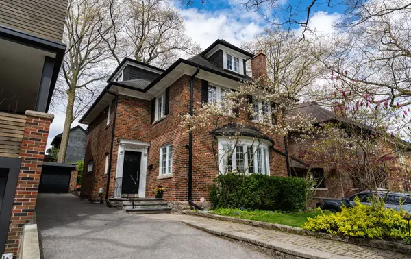 86 Hudson DR, Toronto C09, ON M4T 2K3