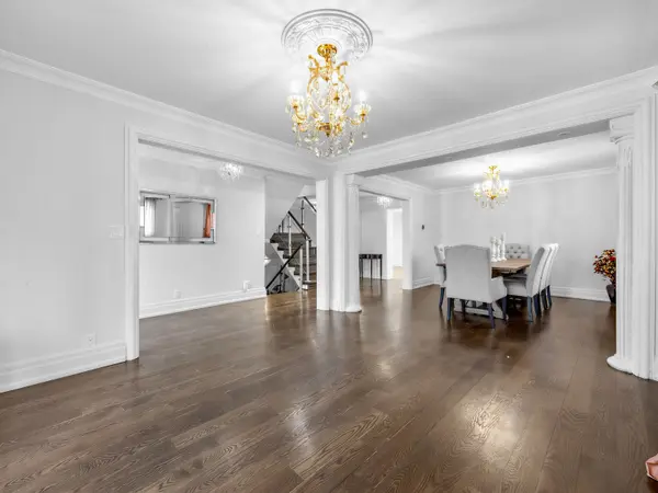 44 Pineway BLVD, Toronto C15, ON M2H 1A1
