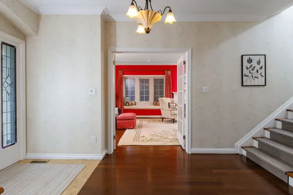 124 Blythwood RD, Toronto C04, ON M4N 1A4