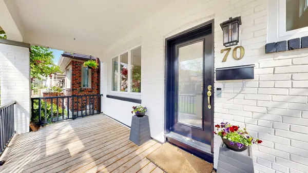 70 Cranbrooke AVE, Toronto C04, ON M5M 1M4