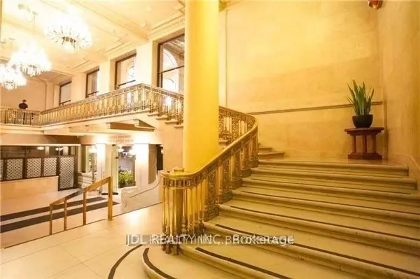 1 King ST W #2706, Toronto C01, ON M5H 1A1