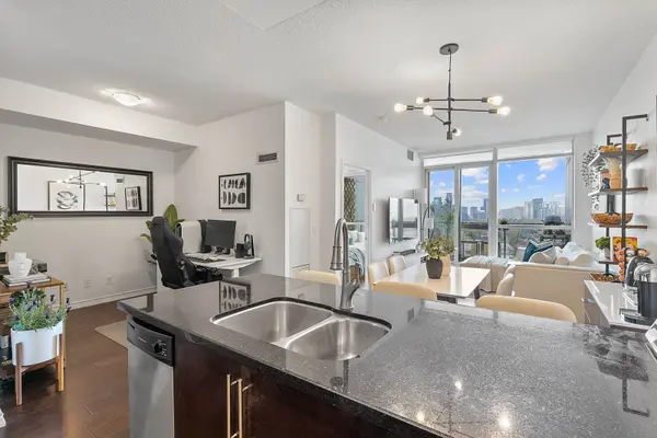 2885 Bayview AVE #1017, Toronto C15, ON M2K 0A3