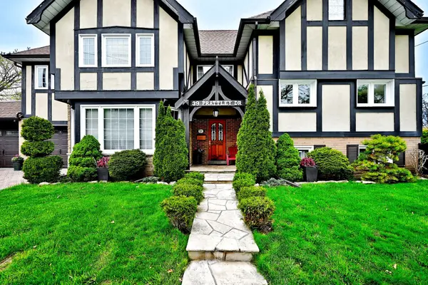 39 Prattley DR, Toronto C15, ON M2J 2K1