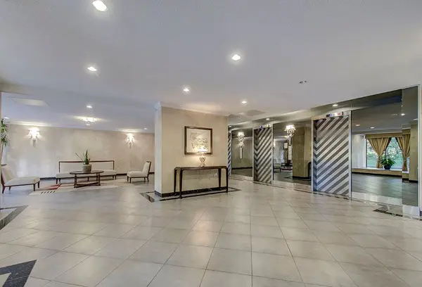 175 Hilda AVE #511, Toronto C07, ON M2M 1V8