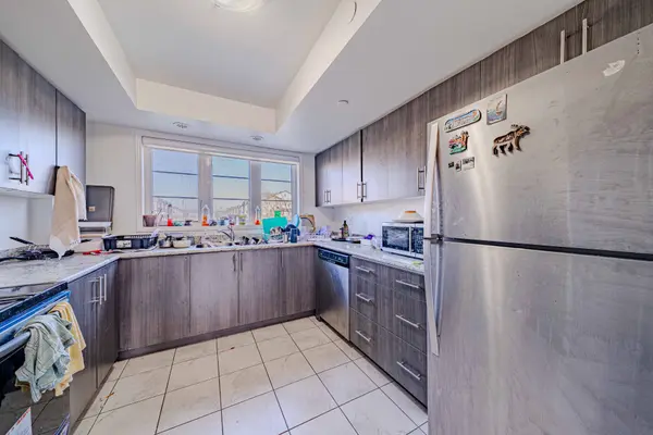 2514 Rosedrop PATH, Oshawa, ON L1L 0L2