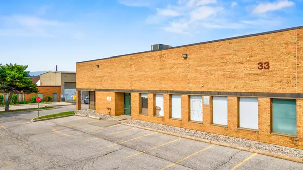 33 Melford DR #7, Toronto E11, ON M1B 2G6