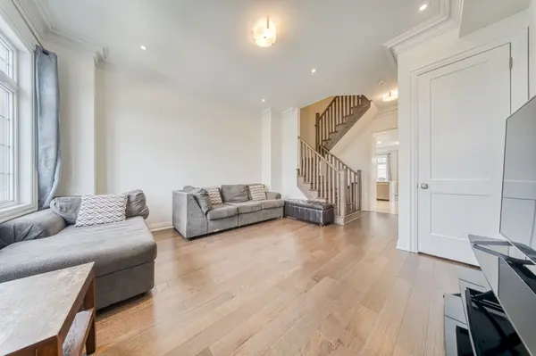 4259 Major Mackenzie DR E, Markham, ON L6C 3L5