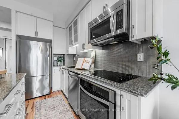 9090 Yonge ST #1211B, Richmond Hill, ON L4C 0Z1