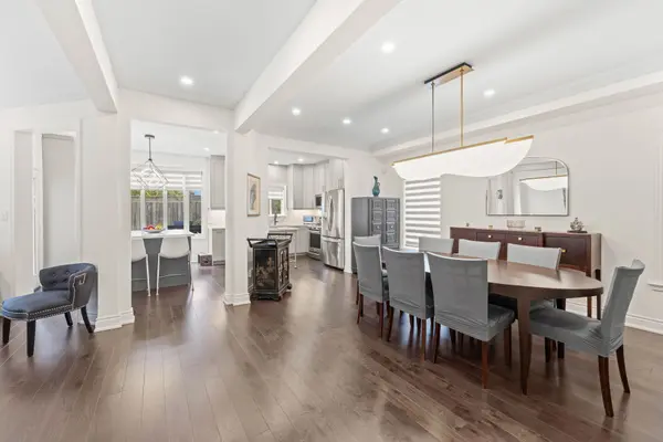 57 Bentwood CRES, Vaughan, ON L4J 8R3