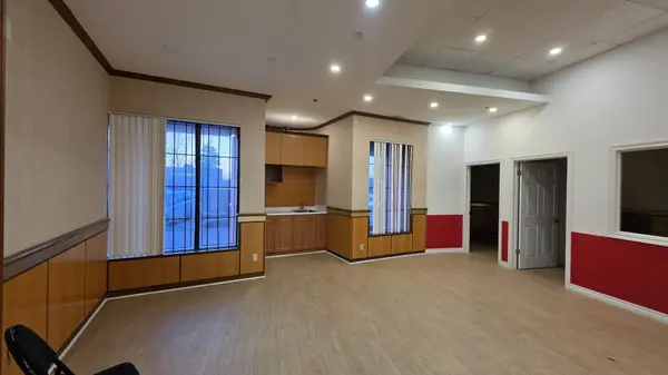371 Alden RD, Markham, ON L3R 3L4