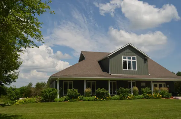 213 Horseshoe Valley RD E #3, Oro-medonte, ON L0K 1E0