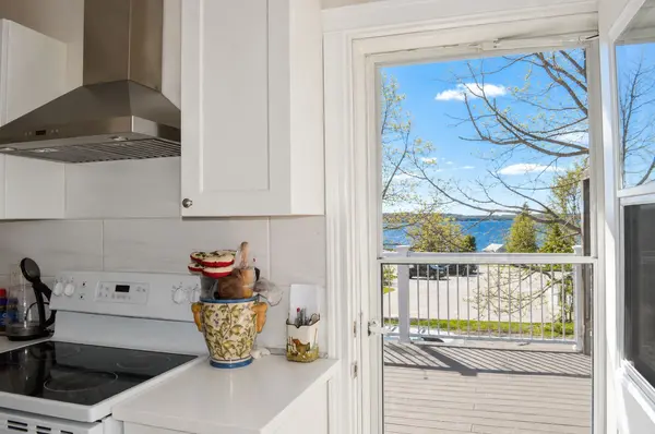172 William ST, Tay, ON L0K 2A0