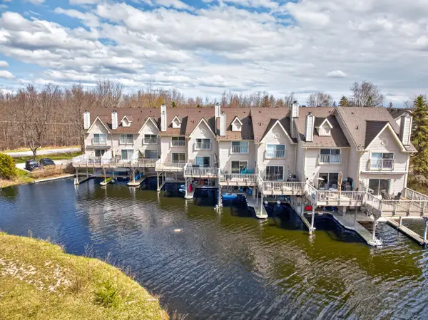 100 Laguna Pkwy #22, Ramara, ON L0K 1B0