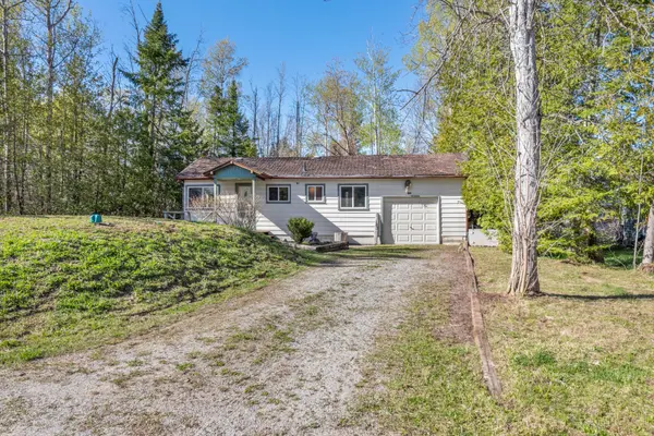 183 Paradise AVE, Tay, ON L0K 1R0