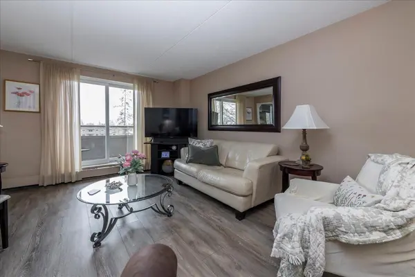 414 Blake ST #508, Barrie, ON L4M 5J7