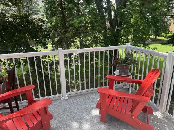 18 Ramblings WAY #97, Collingwood, ON L9Y 5C6