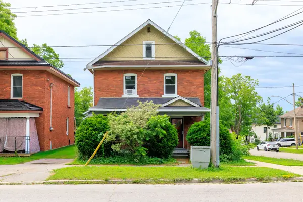 249 Harvey ST, Orillia, ON L3V 3M5