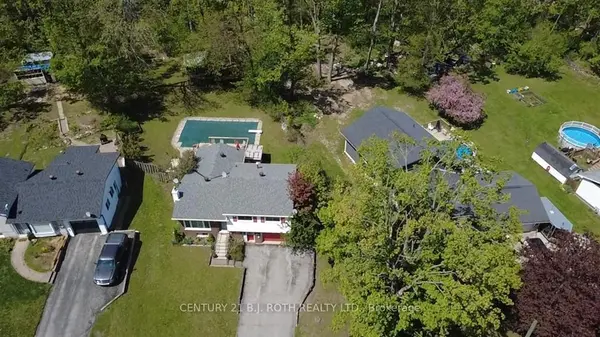 8 Sandra DR, Orillia, ON L3V 3G7