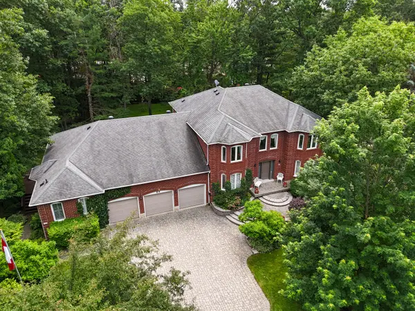 68 Alana DR, Springwater, ON L4N 7K8