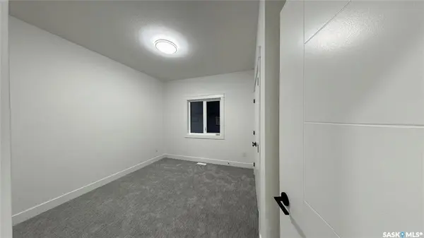 1191 Nightingale TERRACE, Saskatoon, SK S7L 7N5
