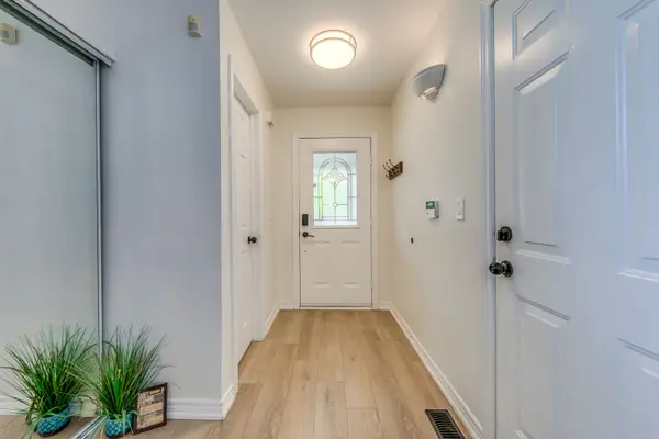 2871 Darien RD #35, Burlington, ON L7M 4R6