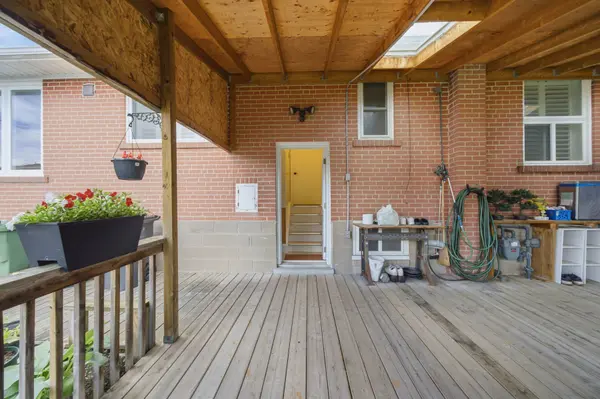 2870 Weston RD, Toronto W05, ON M9M 2S3