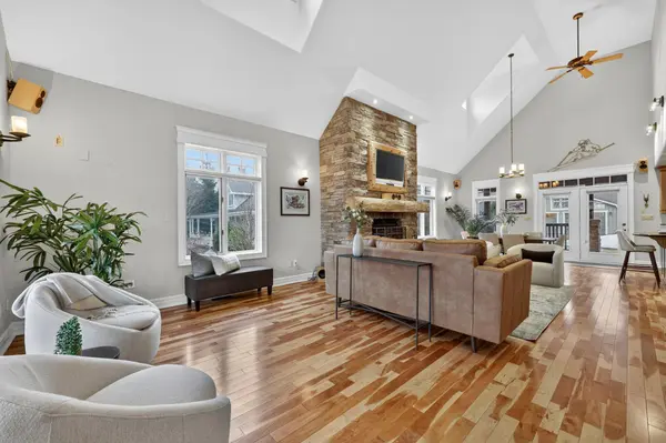 160 Sunset BLVD, Blue Mountains, ON N0H 2P0