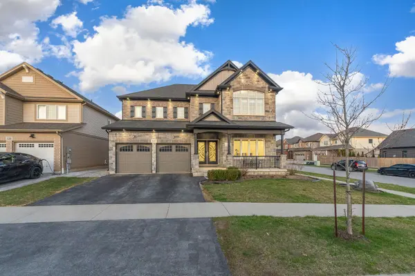 127 Lametti DR, Pelham, ON L3E 0A2