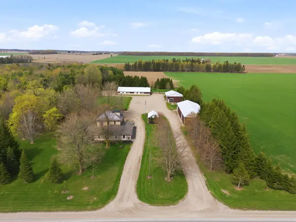 43208 Blyth RD, Huron East, ON N0K 1Z0