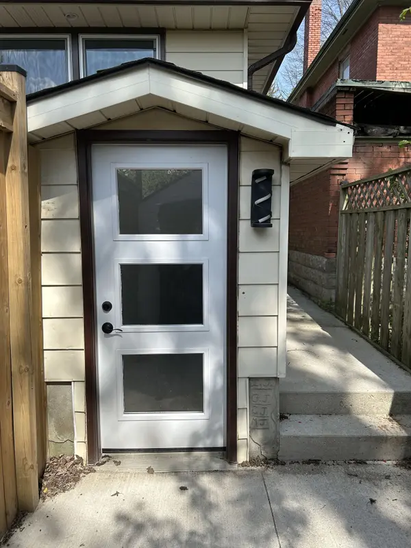 27 Belgrave AVE #Lower, London South, ON N6C 4B3