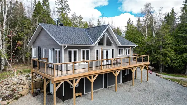 1404 Hybla RD, Hastings Highlands, ON K0L 1C0
