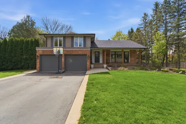 16 Bannisdale WAY,  Hamilton,  ON L0R 1H2