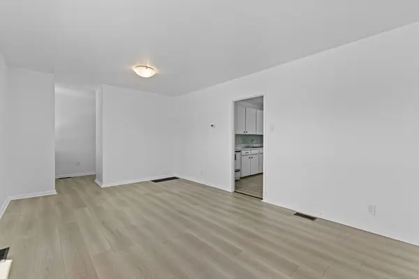26 Great Oak ST, Highlands East, ON K0L 1M0