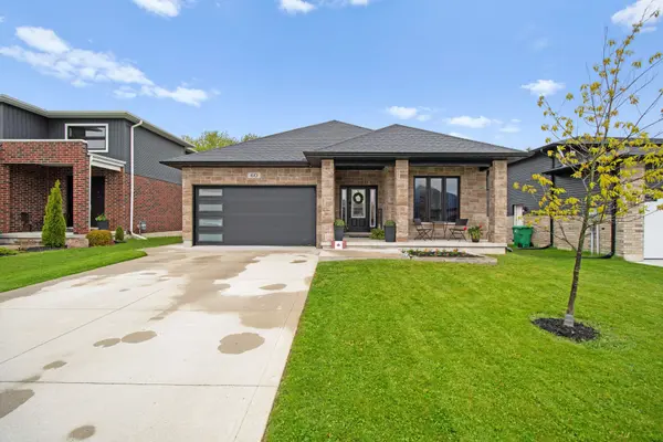 60 Tanya DR, Southwest Middlesex, ON N0L 1M0