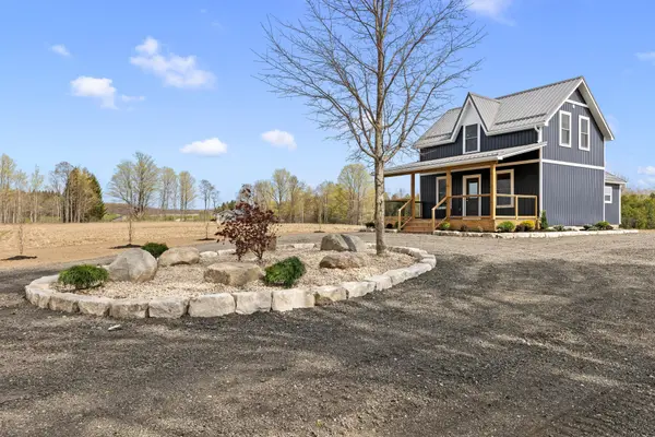 6161 Trafalgar ST, Thames Centre, ON N0L 1G4