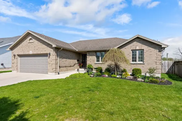 11 Lee CRES,  Goderich,  ON N7A 4L3