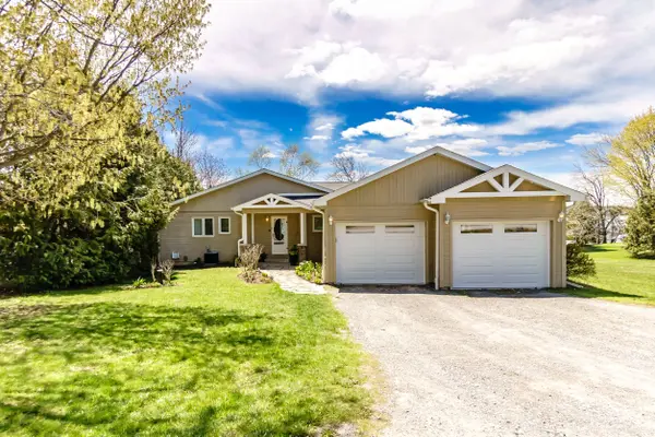 1714 Westview Pt RD, Selwyn, ON K0L 2H0