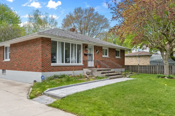 282 Mary ST, West Elgin, ON N0L 2P0