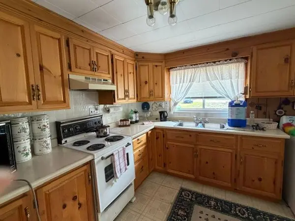 480 Kennedy DR, Trent Lakes, ON K0M 1A0