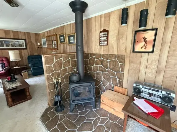 480 Kennedy DR, Trent Lakes, ON K0M 1A0