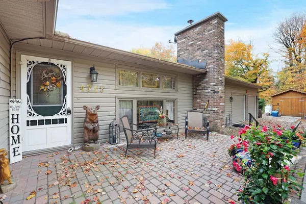 4715 Stonecrest RD, Carp - Dunrobin - Huntley - Fitzroy And Area, ON K0A 3M0
