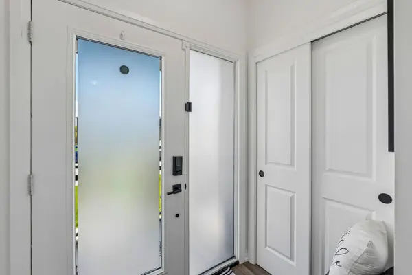 19 Whelan CT, Thorold, ON L2V 0M3