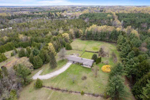 5114 Allan PATH, Erin, ON N0B 1H0