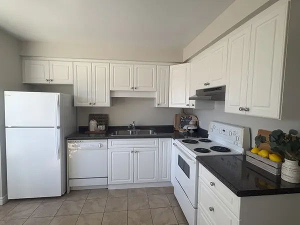 35 Waterman AVE #58, London South, ON N6C 5T8