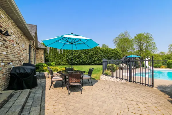 7 OTTERVIEW DR, Norwich, ON N0J 1R0