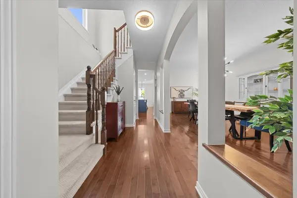 220 Harthill WAY, Barrhaven, ON K2J 0P2