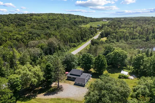 3432 Siberia RD, Hastings Highlands, ON K0J 1L0