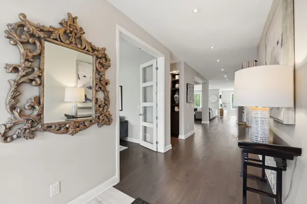 198 Escarpment CRES, Kanata, ON K2T 0L7